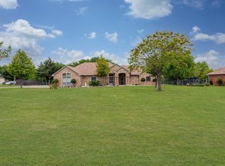 4405 Oak Hollow Dr, Midlothian, TX 76065