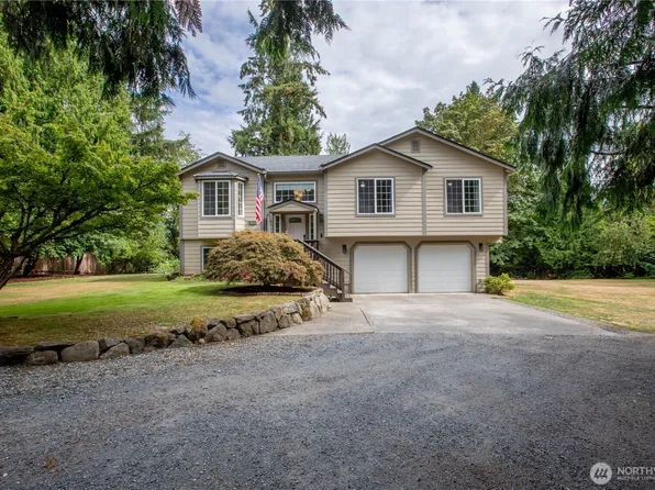 521 208th Avenue E, Bonney Lake, WA 98391