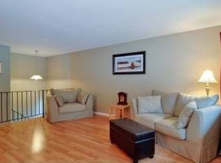 4468 Johnny Cake Ridge Rd #R, Eagan, MN 55122