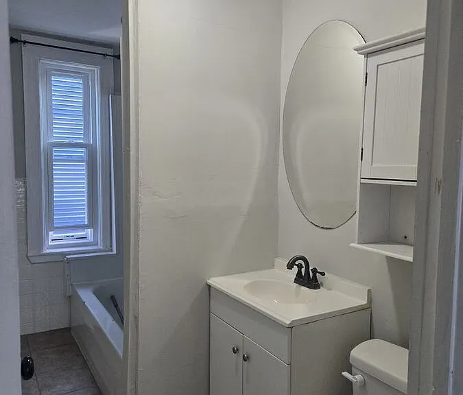 50 Houghton St #2 — Photo 5