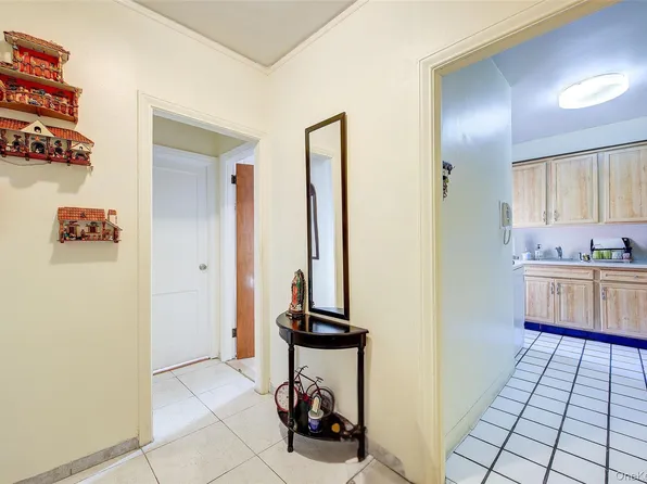 78-11 35th Avenue #4, Jackson Heights, NY 11372