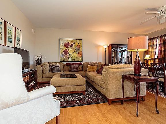 3rd image of 88 Wharf St Unit 408