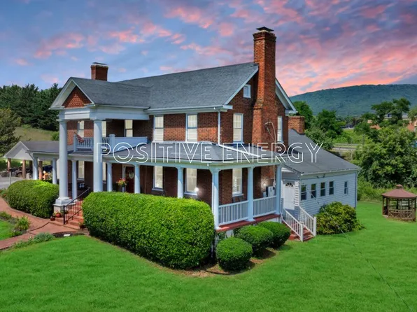 4496 Bonsack Rd, Roanoke, VA 24012