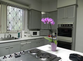 976 Fair Meadow Rd, Memphis, TN 38117