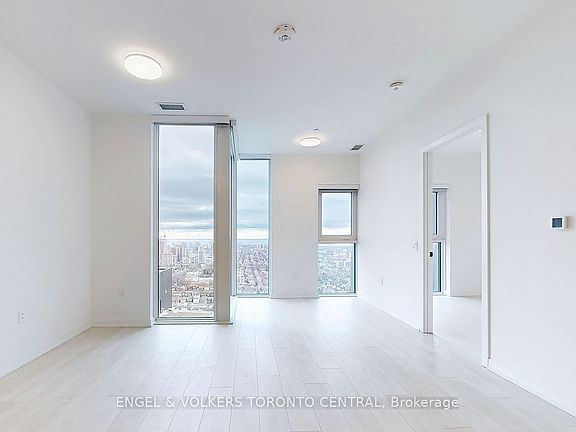3rd image of 1285 Dupont St #2901