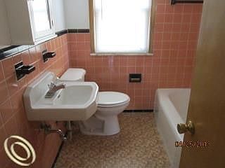 5th image of 22131 Gaukler St