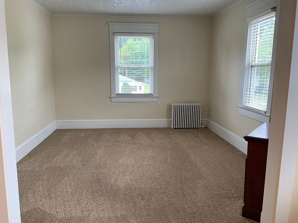 Front Living room