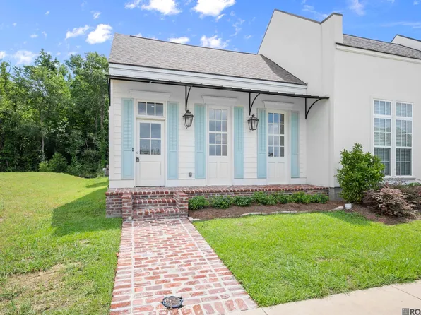 13201 Magnolia Square Dr, Baton Rouge, LA 70818