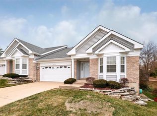 2415 S Lakeridge Ct, Lake Saint Louis, MO