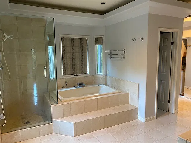 2 bed, 1800 sqft, $4,900 — Photo 2