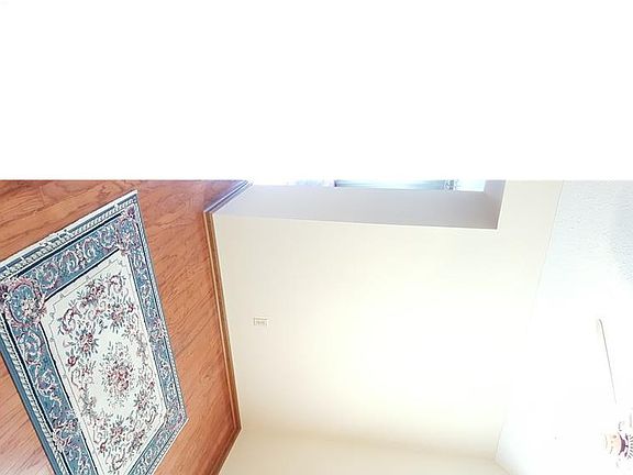 5th image of 19220 Westbrooke Ln