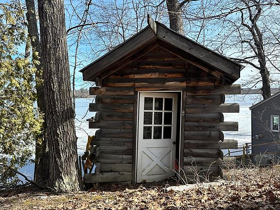 5th image of 109 Fowlers Landing Road