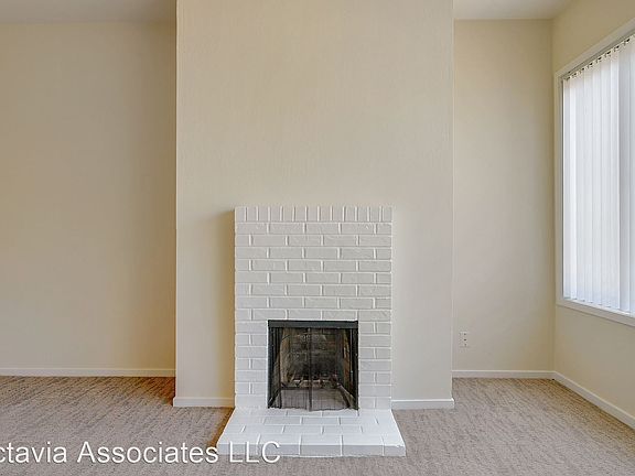 5th image of 2450 Octavia St APT 3B