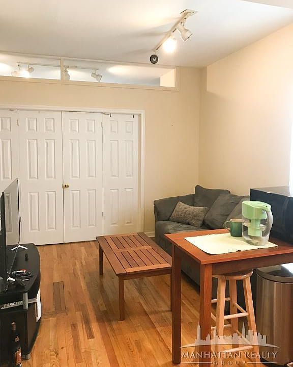 2nd image of 2509 Astoria Blvd APT 2R