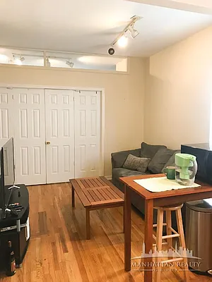 Rented by Manhattan Realty Group | media 5