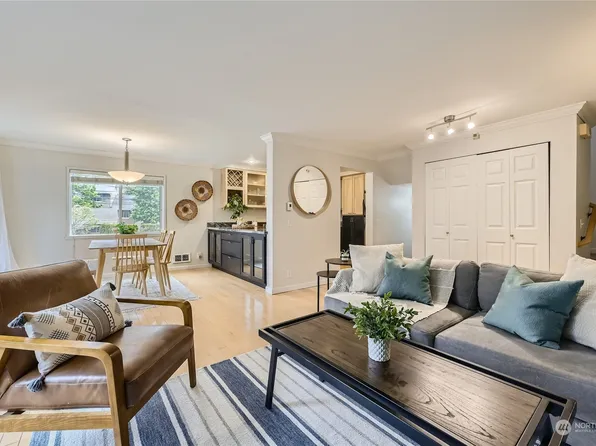 16820 6th Avenue W #B10, Lynnwood, WA 98037