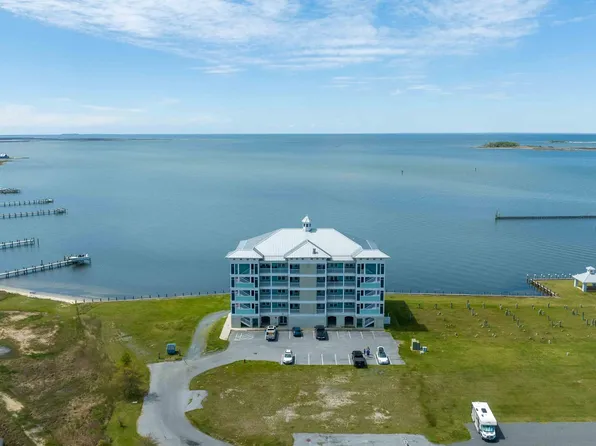 1089 Puppy Hole Ct Unit 401, Crisfield, MD 21817