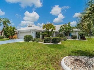 1725 Wolf Laurel Dr, Sun City Center, FL 33573