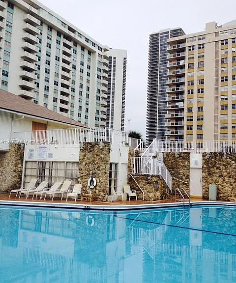 1833 S Ocean Dr #308 — Photo 2