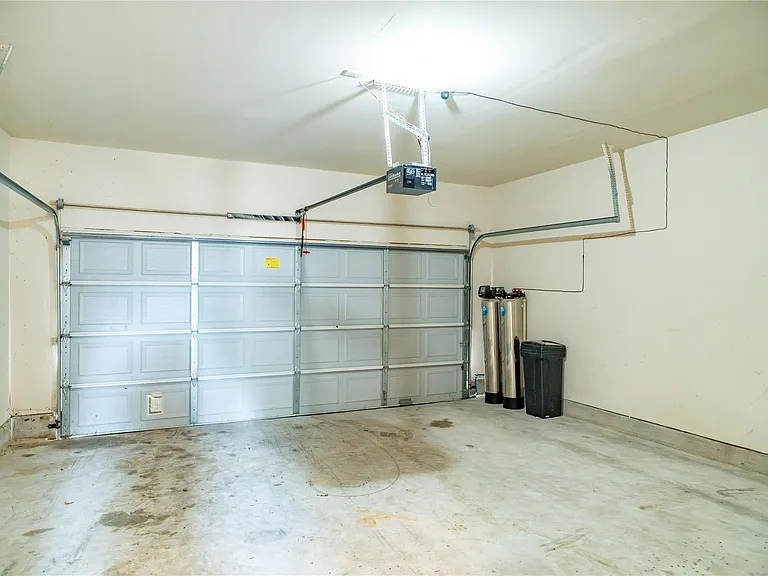 16327 Woma Ct — Photo 12