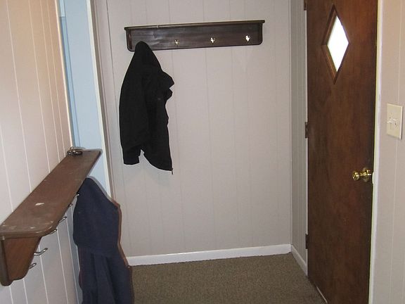 mudroom