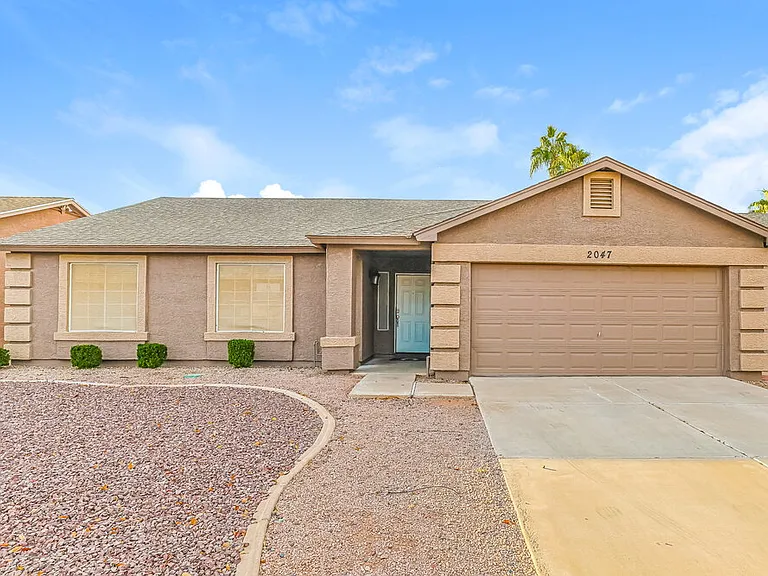 2047 E Brooks St — Photo 1