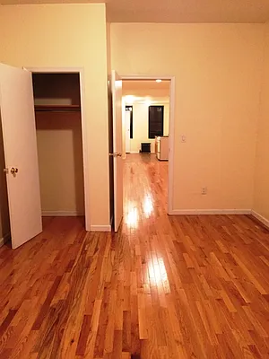 Rented by Next Door Realty NYC | media 9