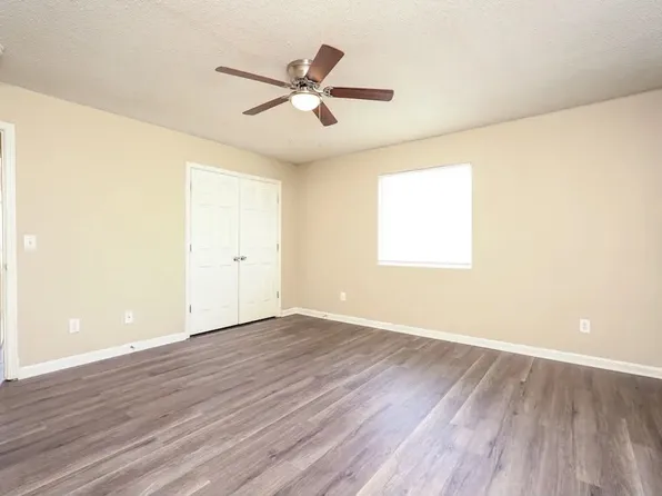 3787 Foxton Dr, Winston Salem, NC 27105
