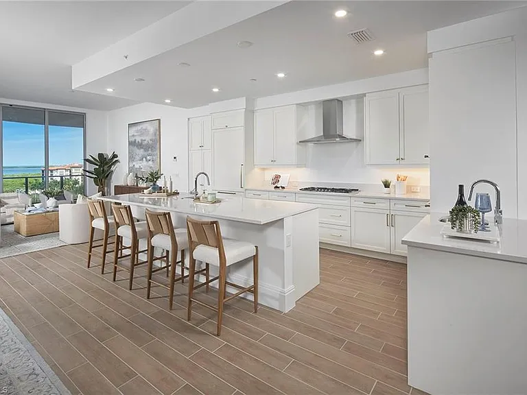 4810 Pelican Colony Blvd #804 — Photo 3
