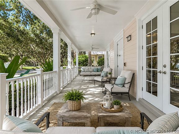 3rd image of 1421 Windley Key Way