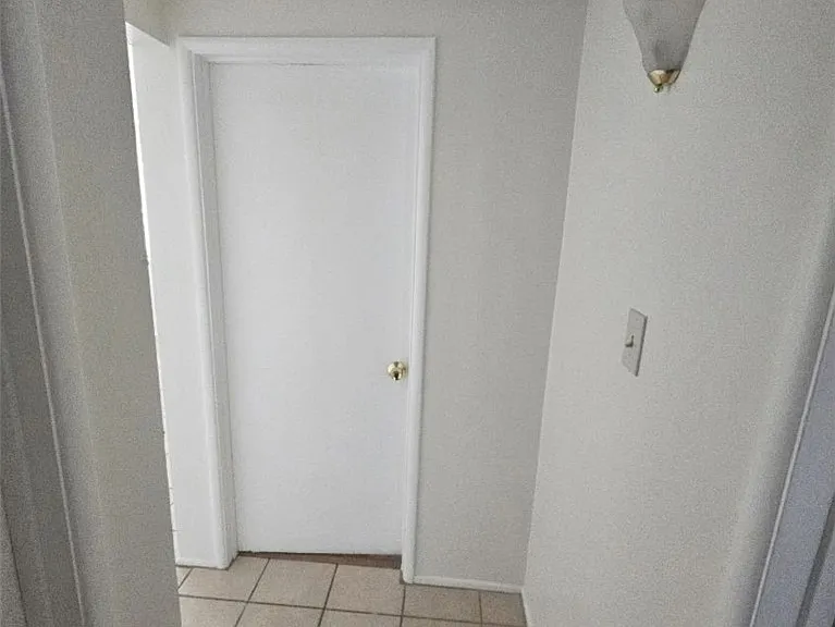 6445 Palm View Ave — Photo 1