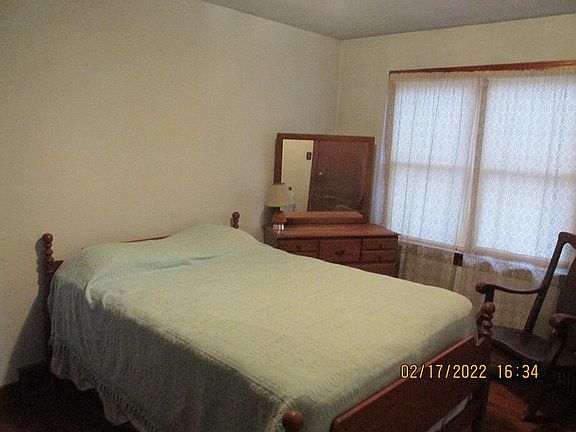 5th image of 31764 Seneca Trl N