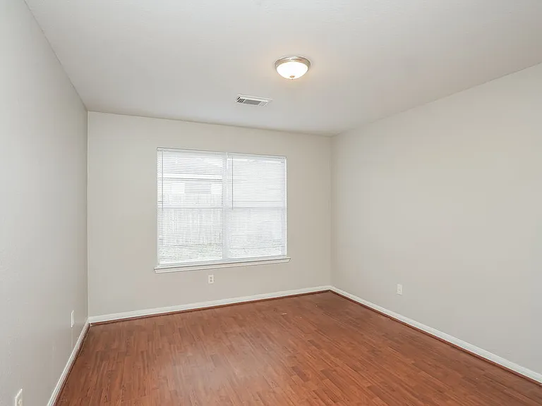 13426 Fountain Hills Ct — Photo 11