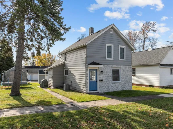 207 W 8th St, Kaukauna, WI 54130