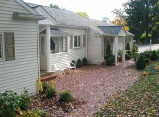 2830 Dunkeith Dr NW, Canton, OH 44708