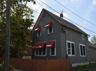 323 N Hickory St, Joliet, IL 60435