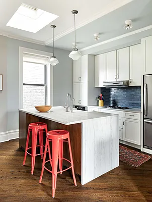 Sold by Compass | media 14