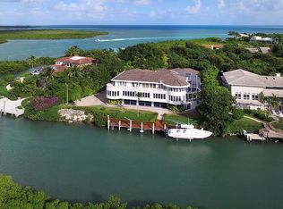 34 Cardinal Ln, Key Largo, FL 33037