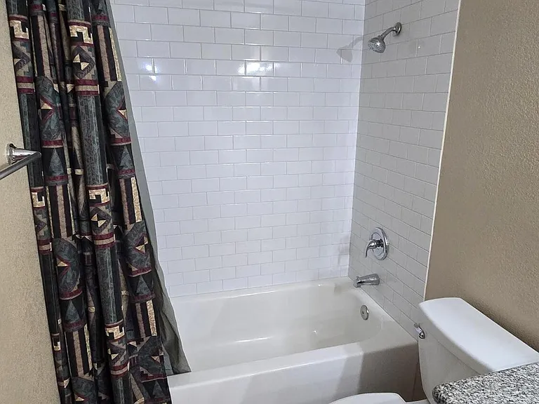 5128 W Surrey Ave — Photo 24