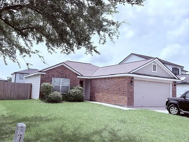 2617 Pompano Rd — Photo 2
