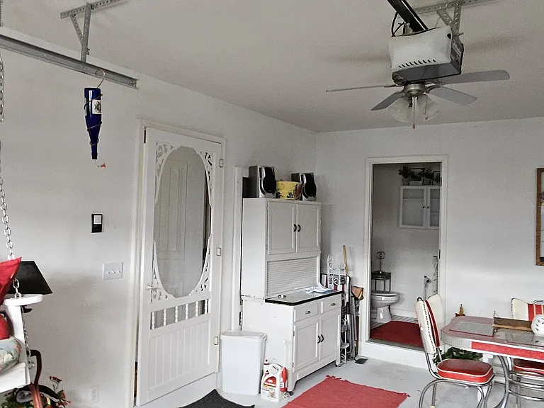 61 Molly Ln — Photo 29