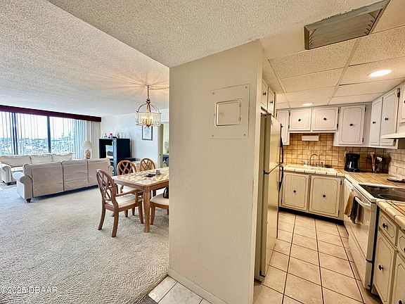 5th image of 3051 S Atlantic Ave APT 302