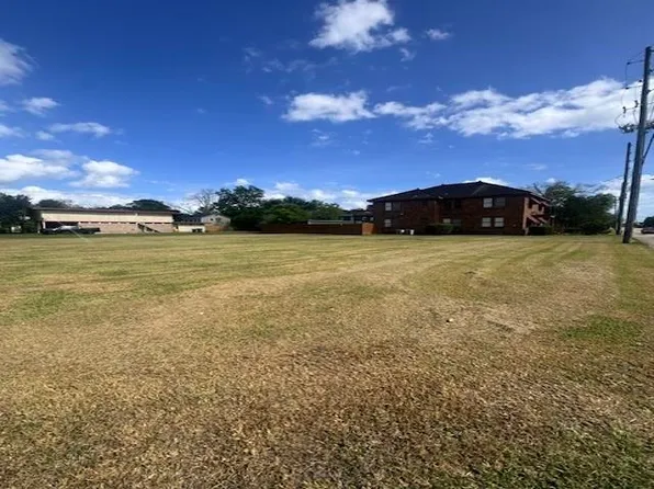 0 N 7th St, Beaumont, TX 77702