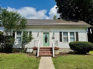 630 Main St E, Oak Hill, WV 25901