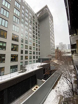 Rented by Mallory Management Corp | media 11