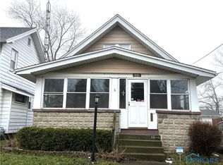 1041 Hawk St, Toledo, OH 43612