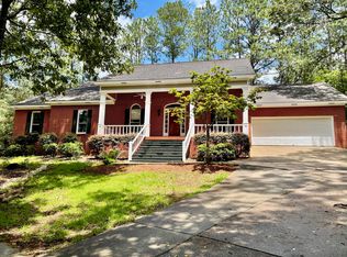 22 Ashborough Ln, Hattiesburg, MS 39402