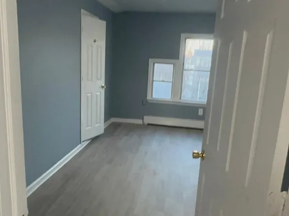 228-230 N 11th St #3, Newark, NJ 07107