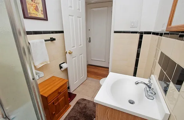 Rented by NOVO | media 44