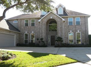 14003 Ragus Lake Dr, Sugar Land, TX 77498